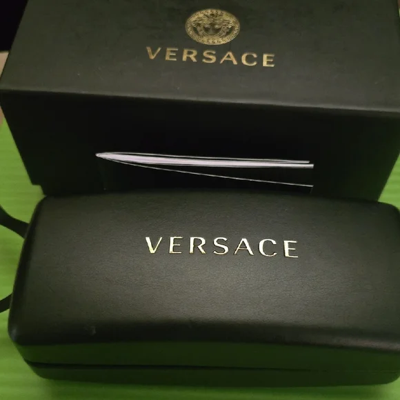 Versace Purple Gradient Cat-Eye Sunglasses with Gold Greek Key Accent - Picture 6 of 10